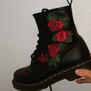 doc martens Rose embroidered boots